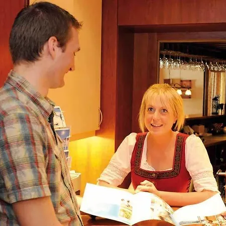Gisela Hotel