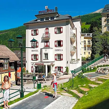 Gisela Hotel 3*